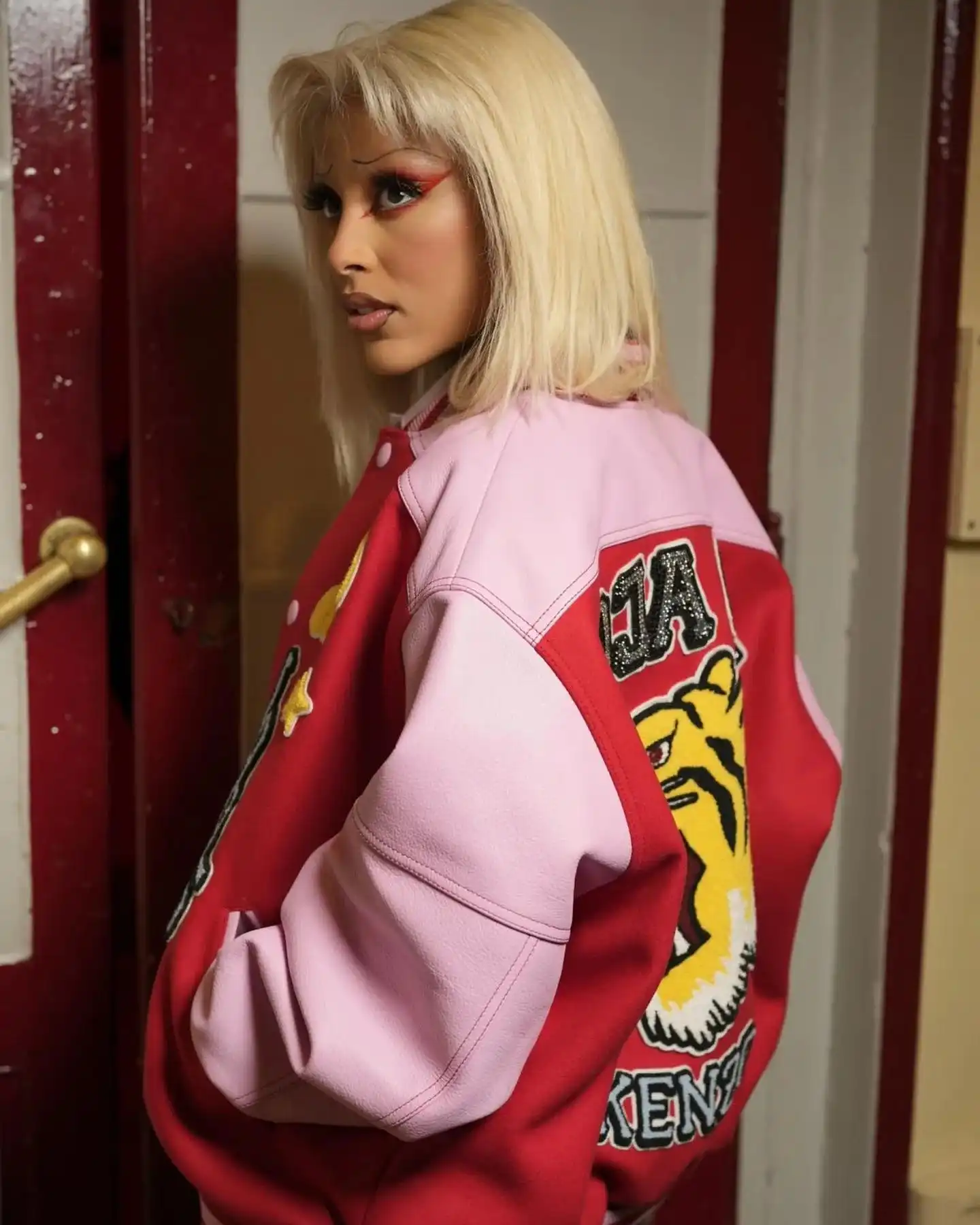 dojacat beauty