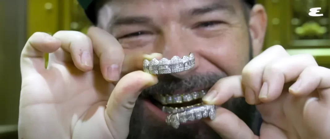 Paul Wall Teeth grillz