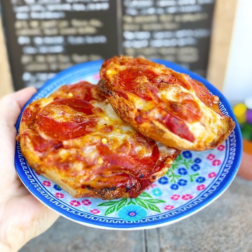 Mini Bagel Pizzas