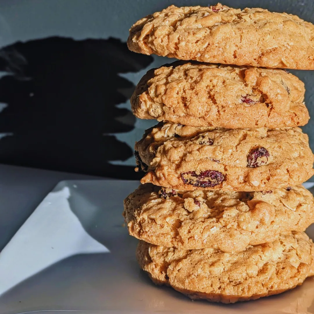 Classic Oatmeal and Raisin Cookies