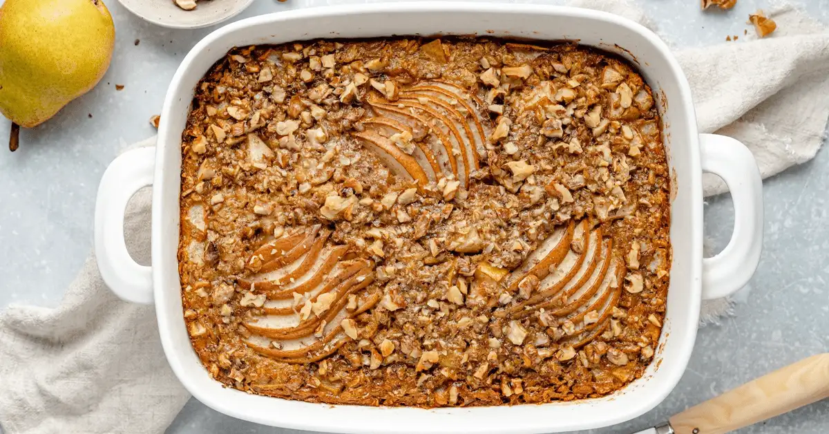 Baked Oatmeal with Pears
