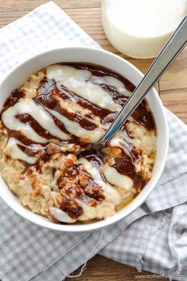 Cinnamon Roll Oatmeal Bowl