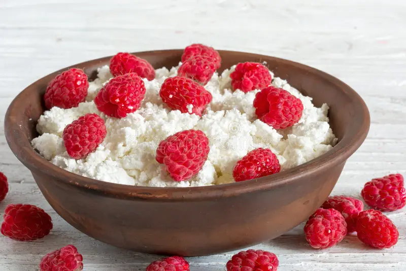 Raspberry and Cottage Cheese
