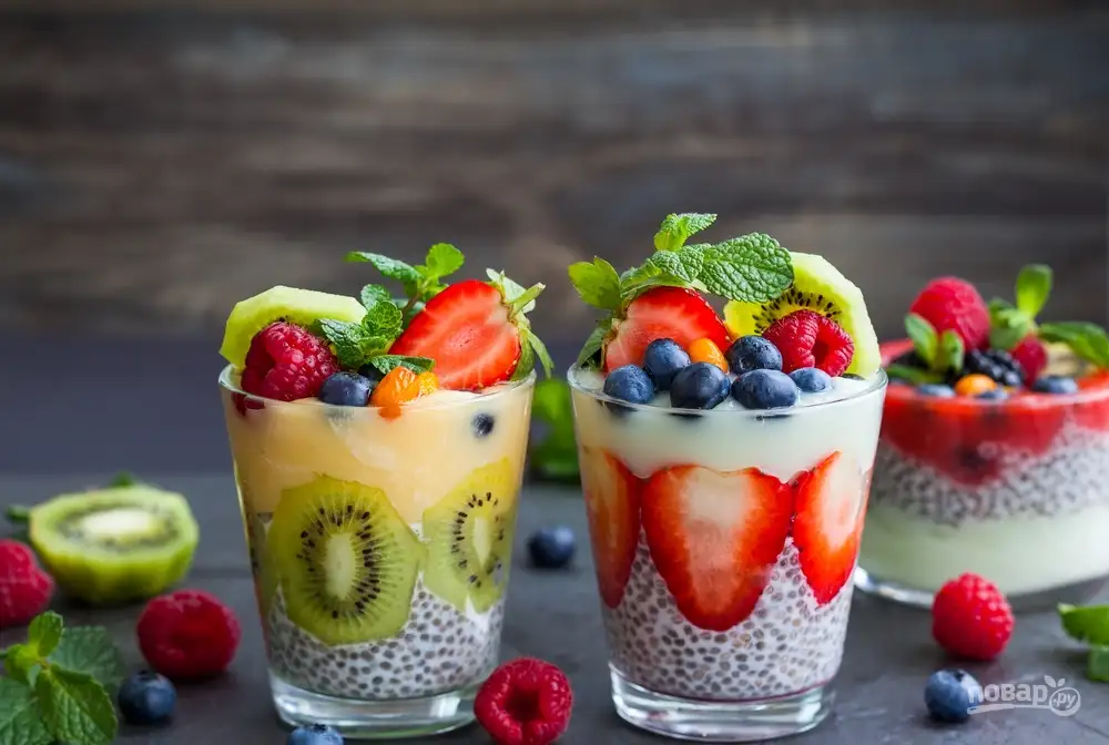Kiwi-Strawberry Parfait