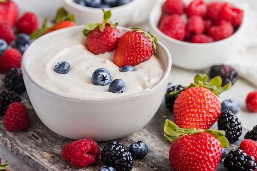 Berry Yogurt Dip