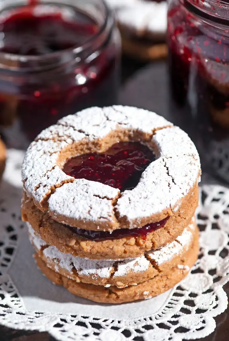 Linzer Cookies